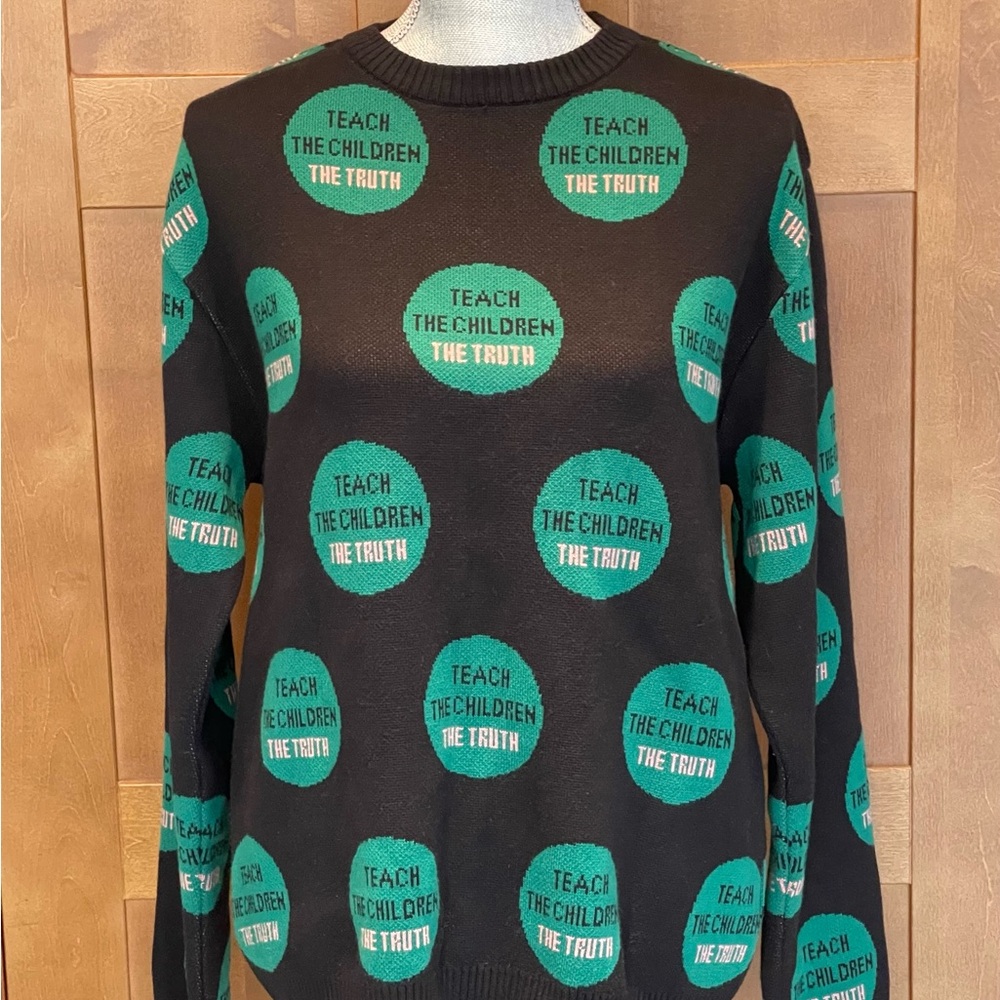AWAKE NY Black & Green Crew Neck Relaxed Fit Sweater - Size Small - EUC - Picture 15 of 15
